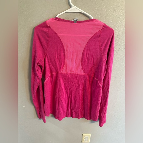 🔴Nike Pink Long Sleeve Top - Picture 3 of 4